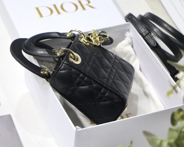 lady D*or micro-12*10*5cm