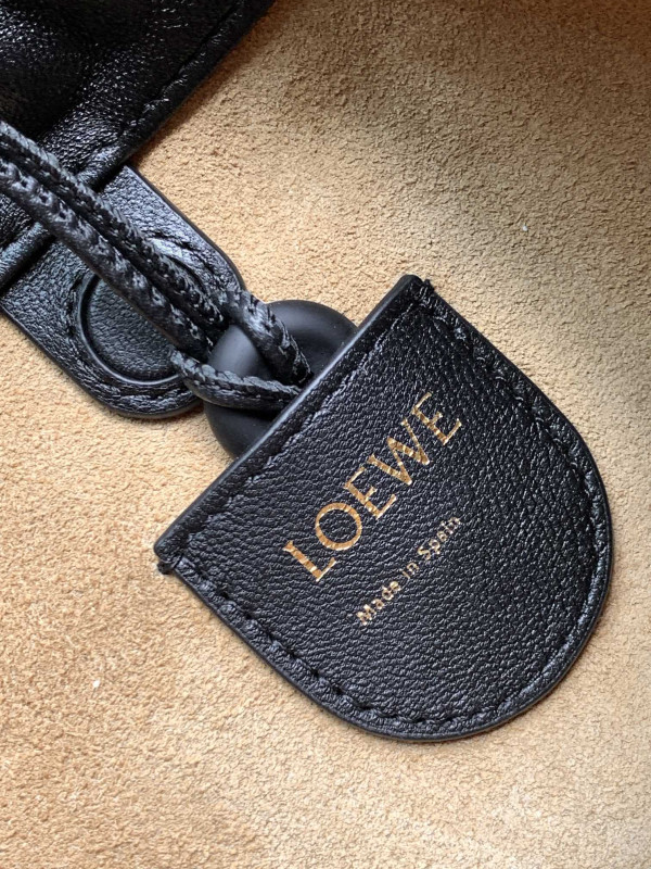 LOEWE Mini Flamenco clutch-23*17*5.5cm
