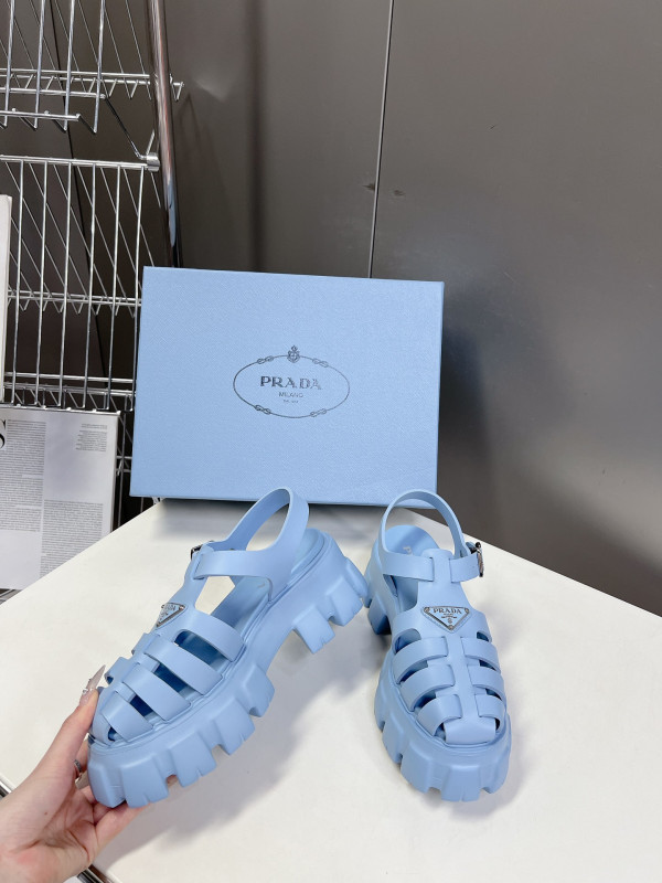 Pra*a sandals