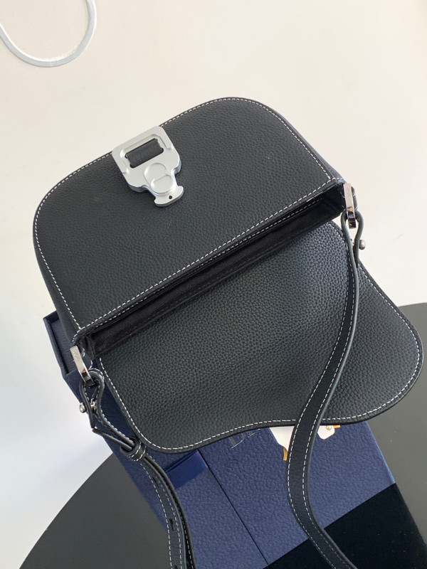 D*or saddle messenger bag-19.5*13*4.3 cm