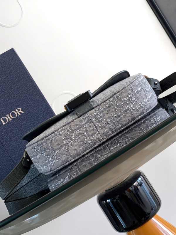 D*or saddle messenger bag-19.5*13*4.3 cm