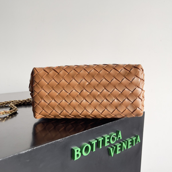 Bo*te*ga ve*ne*ta small andiamo-25*22*10.5cm