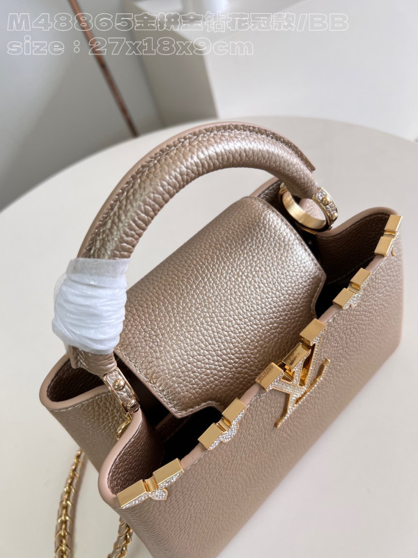 l**is V*t*n capucines bb-27*18*9cm