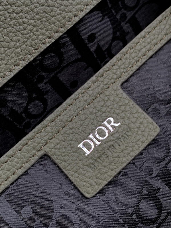 D*or gallop sling bag-33*47*13.5cm