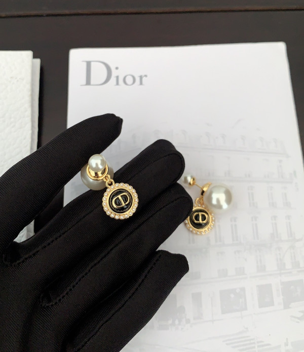 D*or earrings