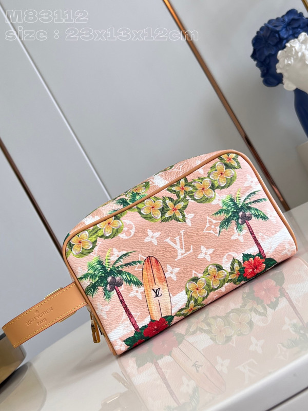 l**is V*t*n locker dopp kit bag-23*13*12cm