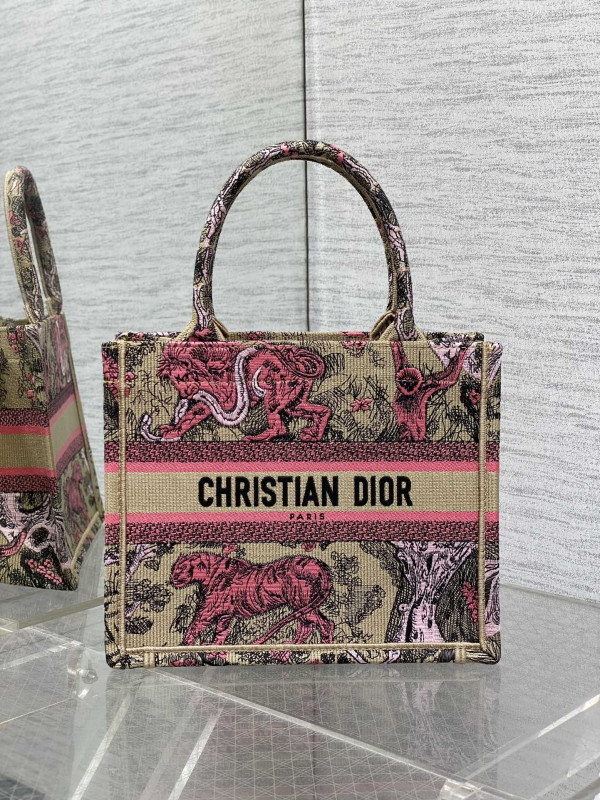 small D*or book tote-26cm