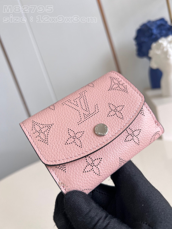 l**is V*t*n iris xs wallet-12*9.5*3cm