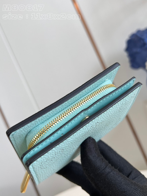 l**is V*t*n lou wallet-11.5*8.5*2.2cm