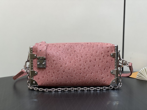 l**is V*t*n slim trunk-23*12*4cm