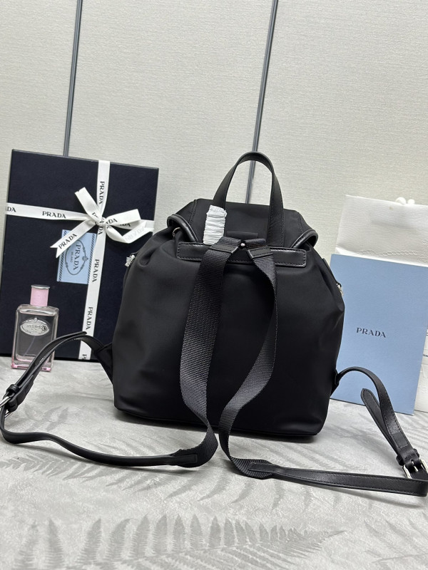 Pra*a small re-nylon backpack-24*28*12cm