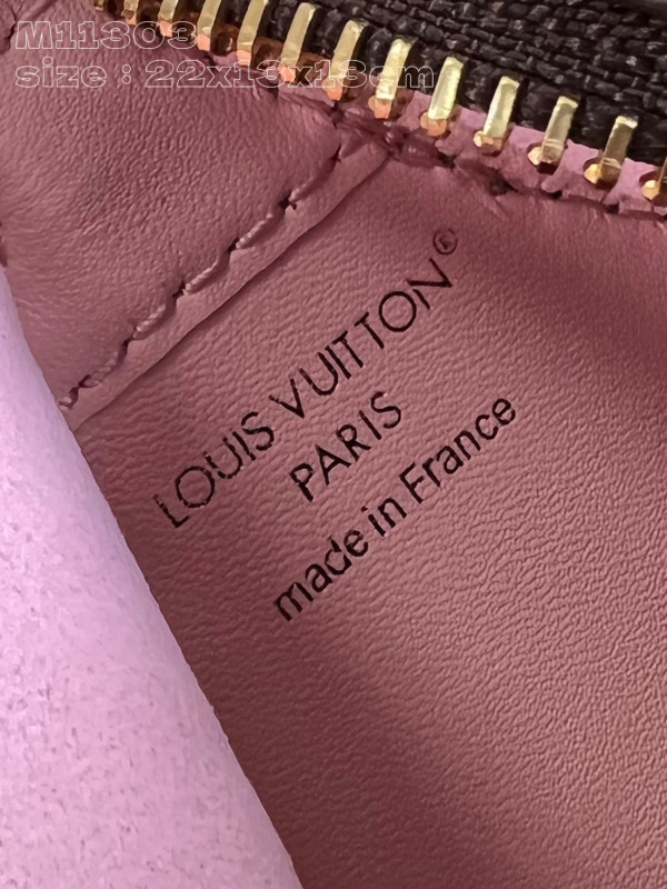 l**is V*t*n bloom pouch-22.5*13*13cm