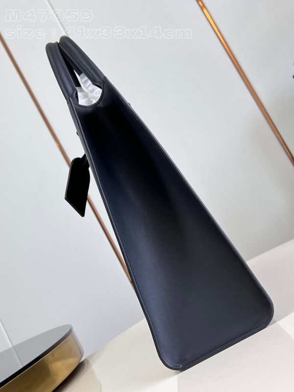 l**is V*t*n sac plat 24h-41*33*14cm