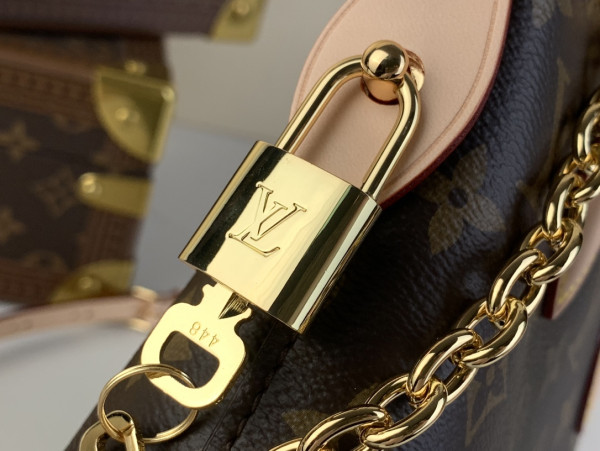 l**is V*t*n lockit bb-15*19*7cm