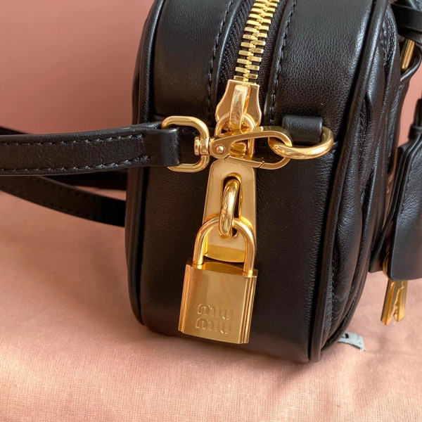 MIUMIU Arcadie matelassé nappa leather bag-19*13*6CM