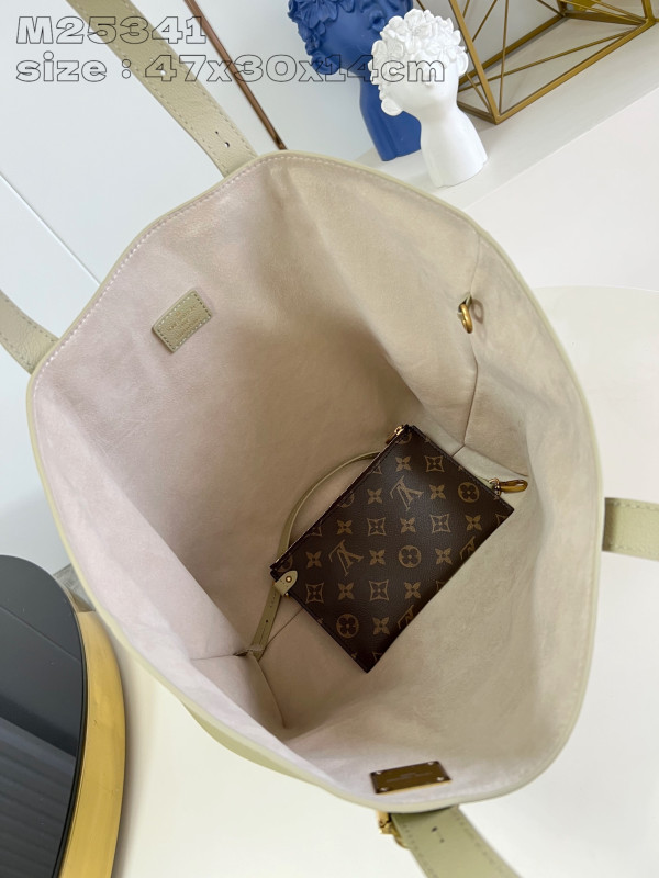 l**is V*t*n low key cabas mm-47*30*14cm