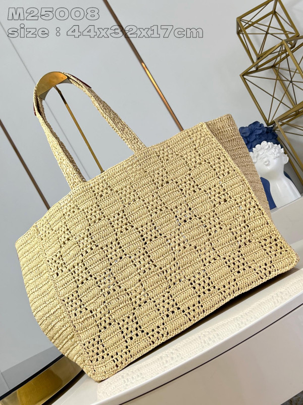 l**is V*t*n summer shopper tote mm-44*32*17cm