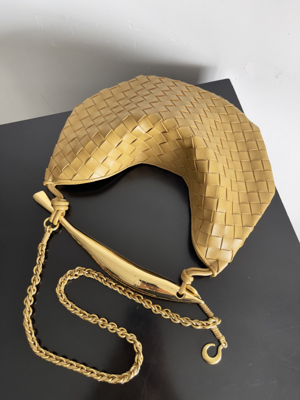 Bo*te*ga ve*ne*ta sardine with chain-33*20*4cm