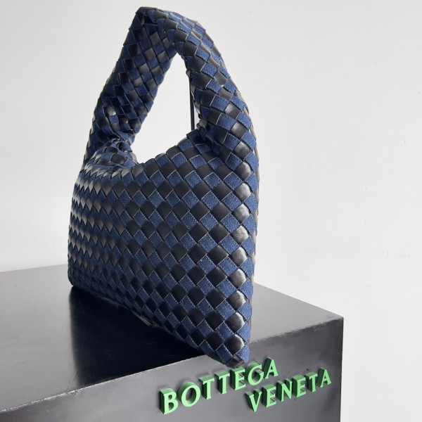 Bo*te*ga ve*ne*ta medium hop