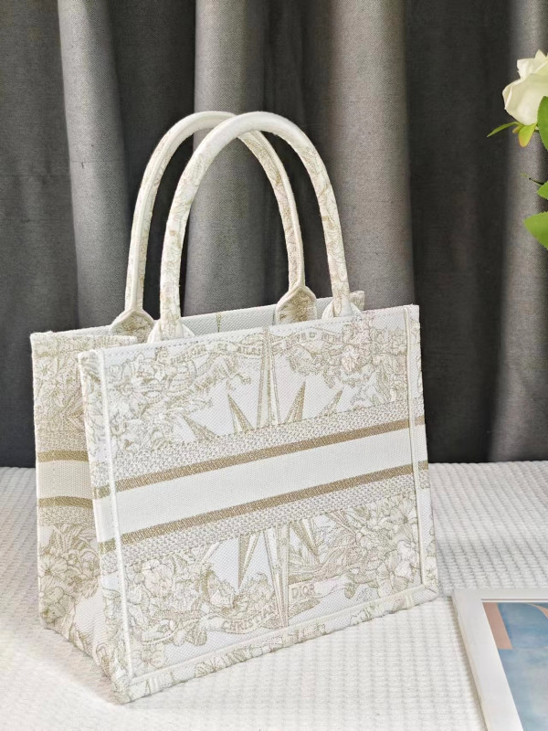 small D*or book tote-26cm