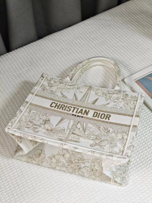 small D*or book tote-26cm