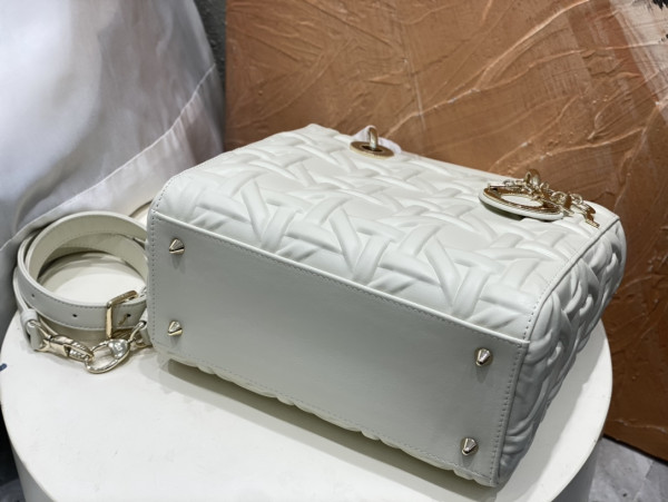 lady D*or - 24cm