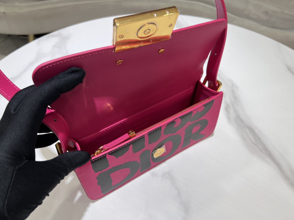 miss D*or flap bag