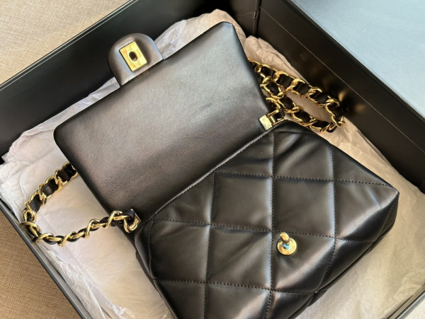 CL FLAP BAG